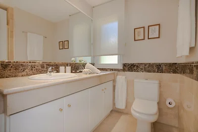 Superb Front Line Location, Sea View- Heated...