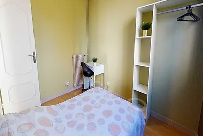 Privatzimmer in einer Wohngemeinschaft – Lyon...