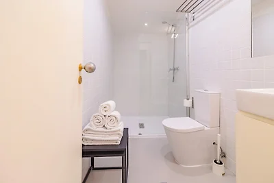 Charming 1-bedroom apartment in Porto