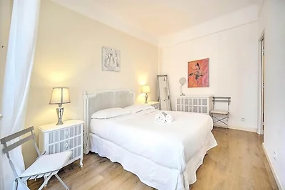 Square Golden Cozy 2 Zimmer Cannes