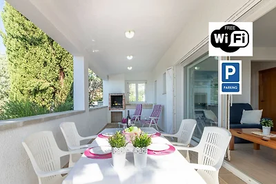 3 Schlafzimmer Villa in Roses in Strandnähe