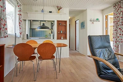 4 Personen Ferienhaus in Aakirkeby