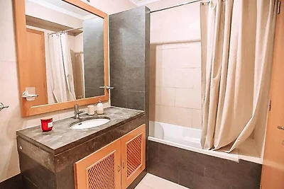 Wohnung nahe Oura Straße und Strand