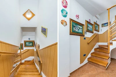 Wohnung in der malerischen Stadt Cres