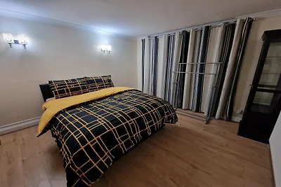 Belvilla Russel Court Hotel | Standard Triple