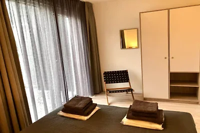 4-Personen-Lodge im Tiny-House-Stil.