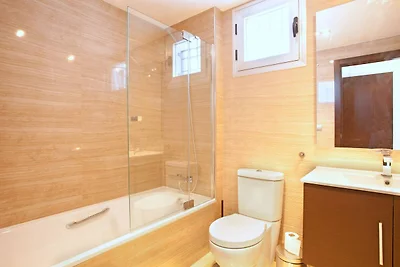 Geräumige Wohnung mit Garten