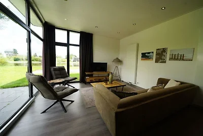 Vakantiehuis in Halfweg met terras