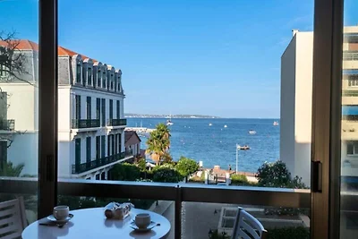 Apartment in Palm Beach in der Nähe von Mouré...