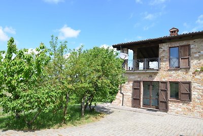 Schöne Villa in Ziano Piacentino inmitten von...