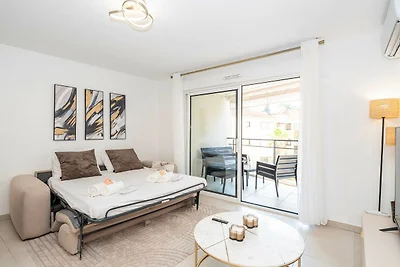 Moderne 1-Zimmer-Wohnung, 2 Terrassen, Parkpl...