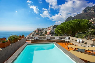 Lussuosa villa nella parte alta di Positano