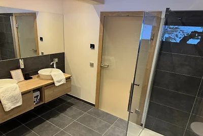 Chalet in Turrach mit Sauna & Hot Tub