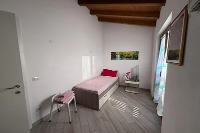 Appartement met uitzicht op het meer in...