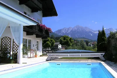 Ferienwohnung im Zentrum von Söll mit Pool