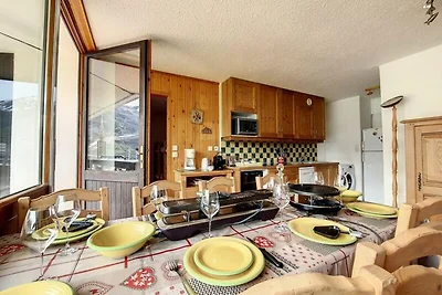 Geräumiges Apartment · Direkter Zugang zur Sk...