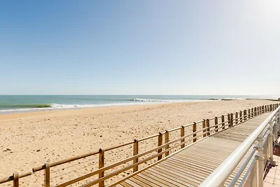 Nur wenige Schritte vom Atlantikstrand...