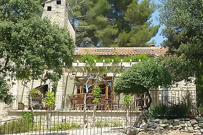 Moderne Villa mit privatem Pool in Roquebrun