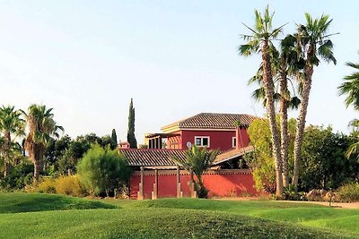 Villa met zwembad bij Desert Springs Golf...