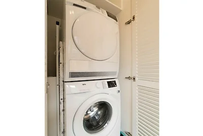 Ferienhaus in Midlum mit Sauna und Wifi