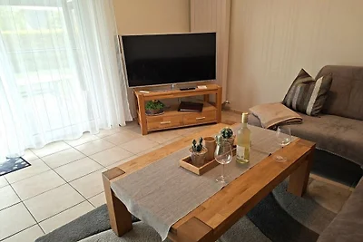 Ferienwohnung in Finja mit Schwimmbecken