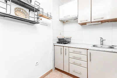 One Bedroom House with Terrace and Pool