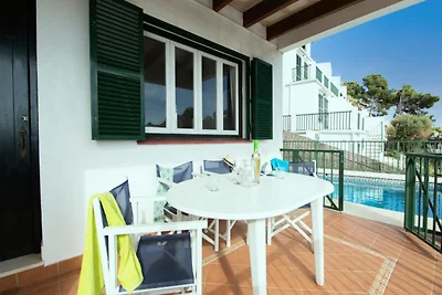 Wohnung in Cala Galdana mit Poolblick