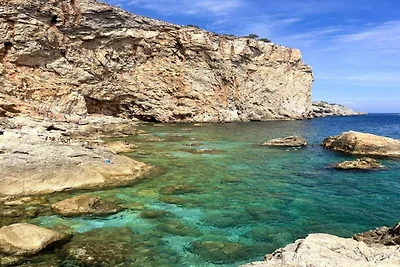 Wohnung am Strand mit Pool in Spanien