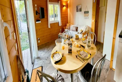 Insel-Cottage mit Pool und Terrasse