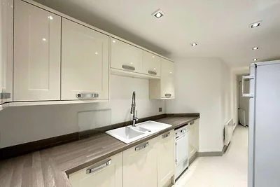 Villa in Valcros mit Pool und Meerblick