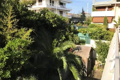 Designstudio mit Terrasse und Strand