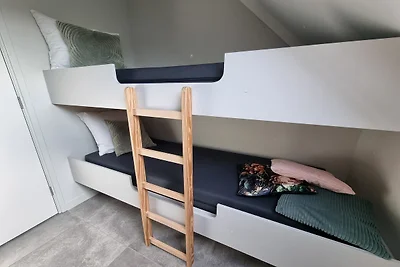 Privater Anlegesteg + moderner Komfort