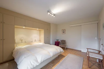 Wohnung in einer Villa mit Terrasse
