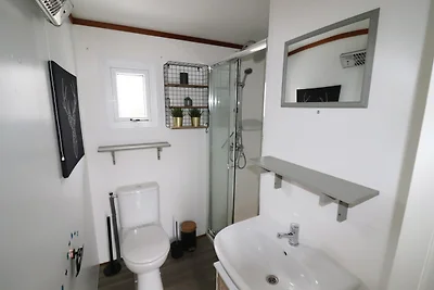 Modern Chalet in der Nähe des Wattenmeers