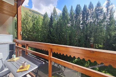 Apartment mit Balkon und Bergblick