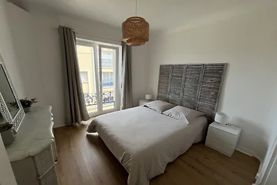 Nice Apartment in Cherbourg for 4 Guests