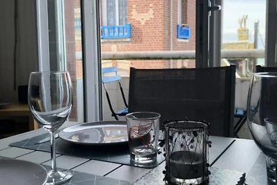 Wohnung in Ault mit Balkon direkt am Meer