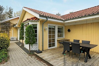 Ruhiges Ferienhaus in Skals mit Terrasse und...