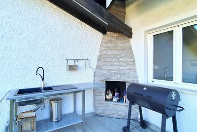 Ferienhaus in Germignaga mit privatem Garten