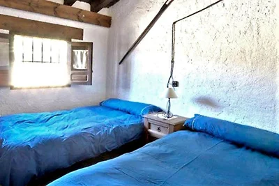 Ferienhaus mit beheiztem Pool und Garten