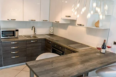 Wohnung in Selce mit Schwimmbecken