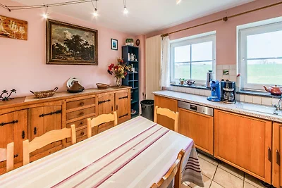 Schöner Bauernhof in Brisy mit Sauna