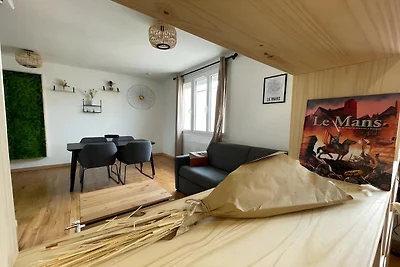 Chic & Cozy – Luxuriöse Wohnung mit Projektor