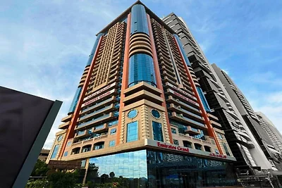 Suite Club di lusso | DIFC | Vista Burj