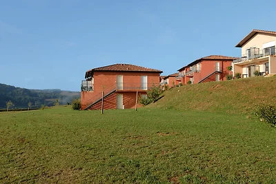 Authentische Wohnung mit Geschirrspüler, im G...