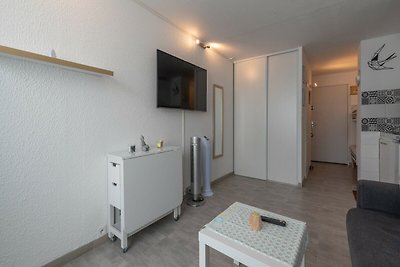 Studio in der Nähe eines Sandstrandes