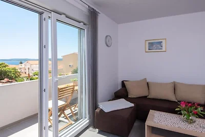 Peaceful Apartments Harfa-One Bedroom Apartme...