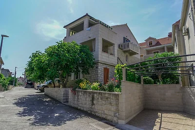 Apartment Mini Brač - One Bedroom Apartment w...