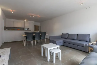 Modern appartement in hartje Sint Idesbald
