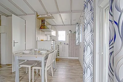 Angenehmes Ferienhaus mit Garten